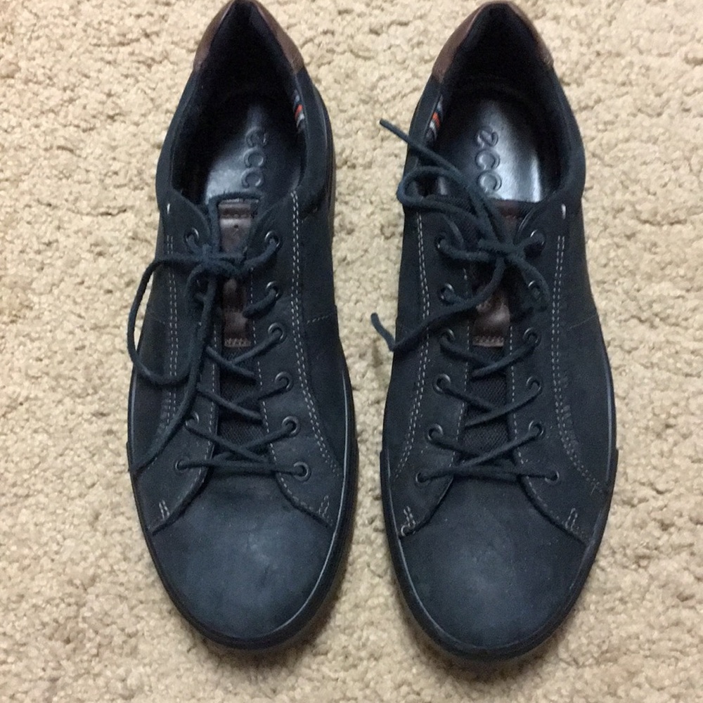 Ecco Leather Black Sneakers